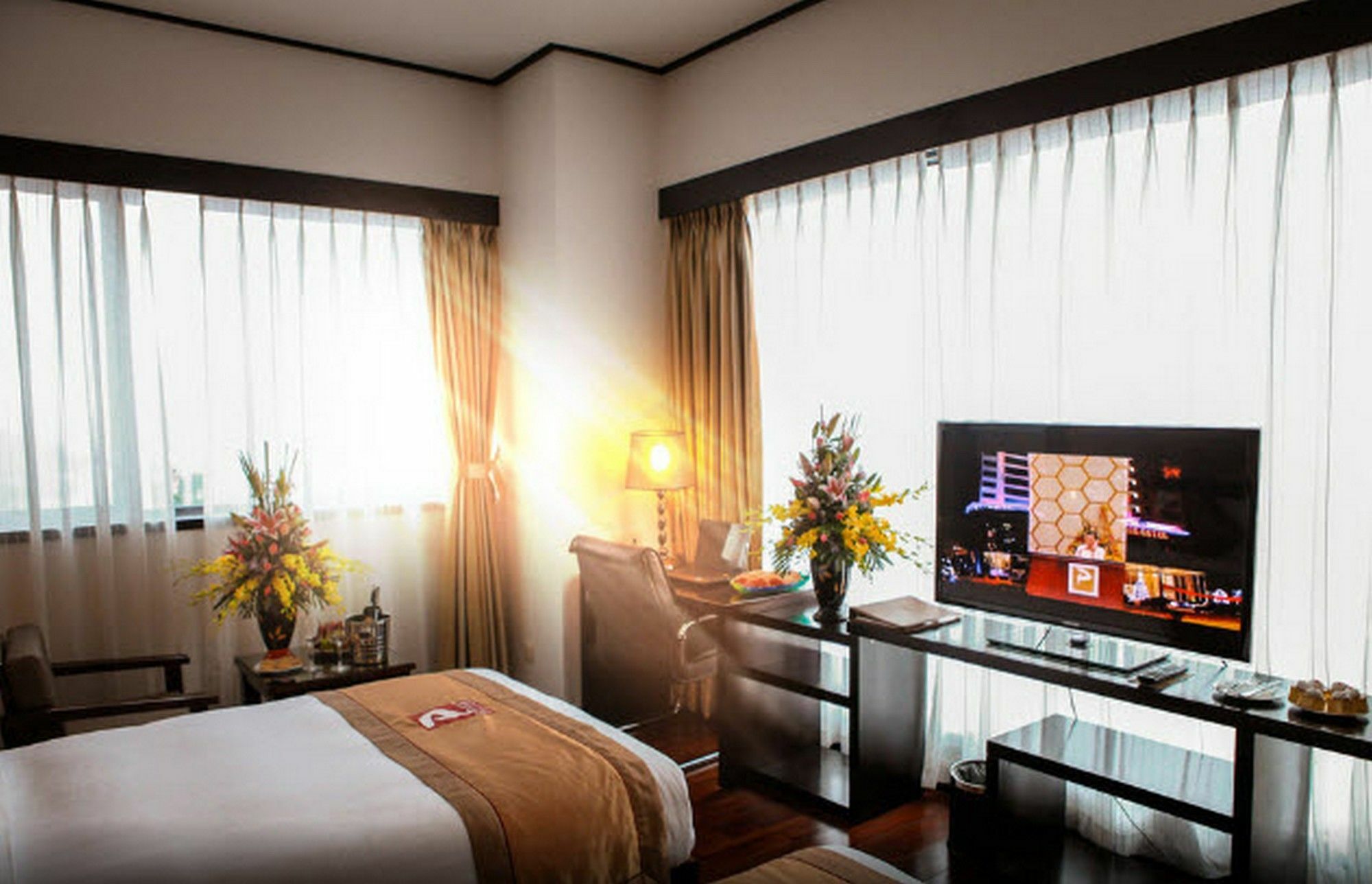Halong Palace Hotel Ha Long Exterior photo